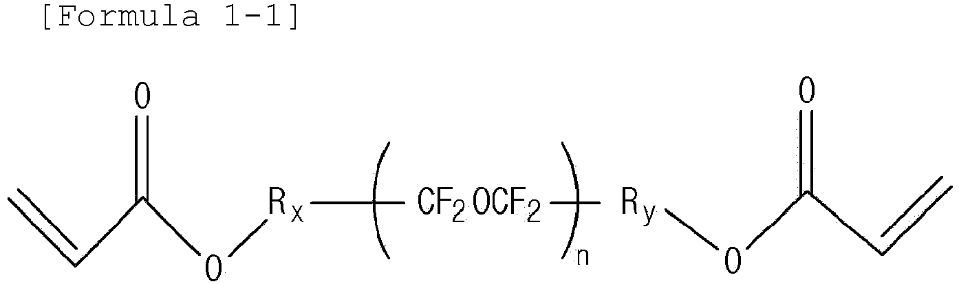 Figure imgb0002