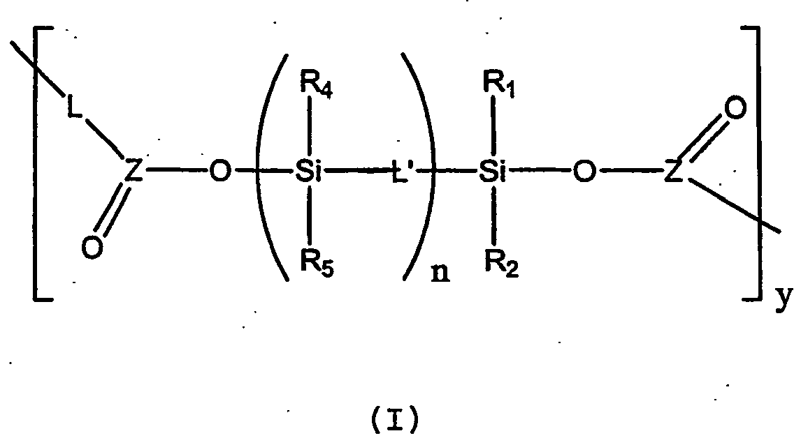 Figure imgb0004