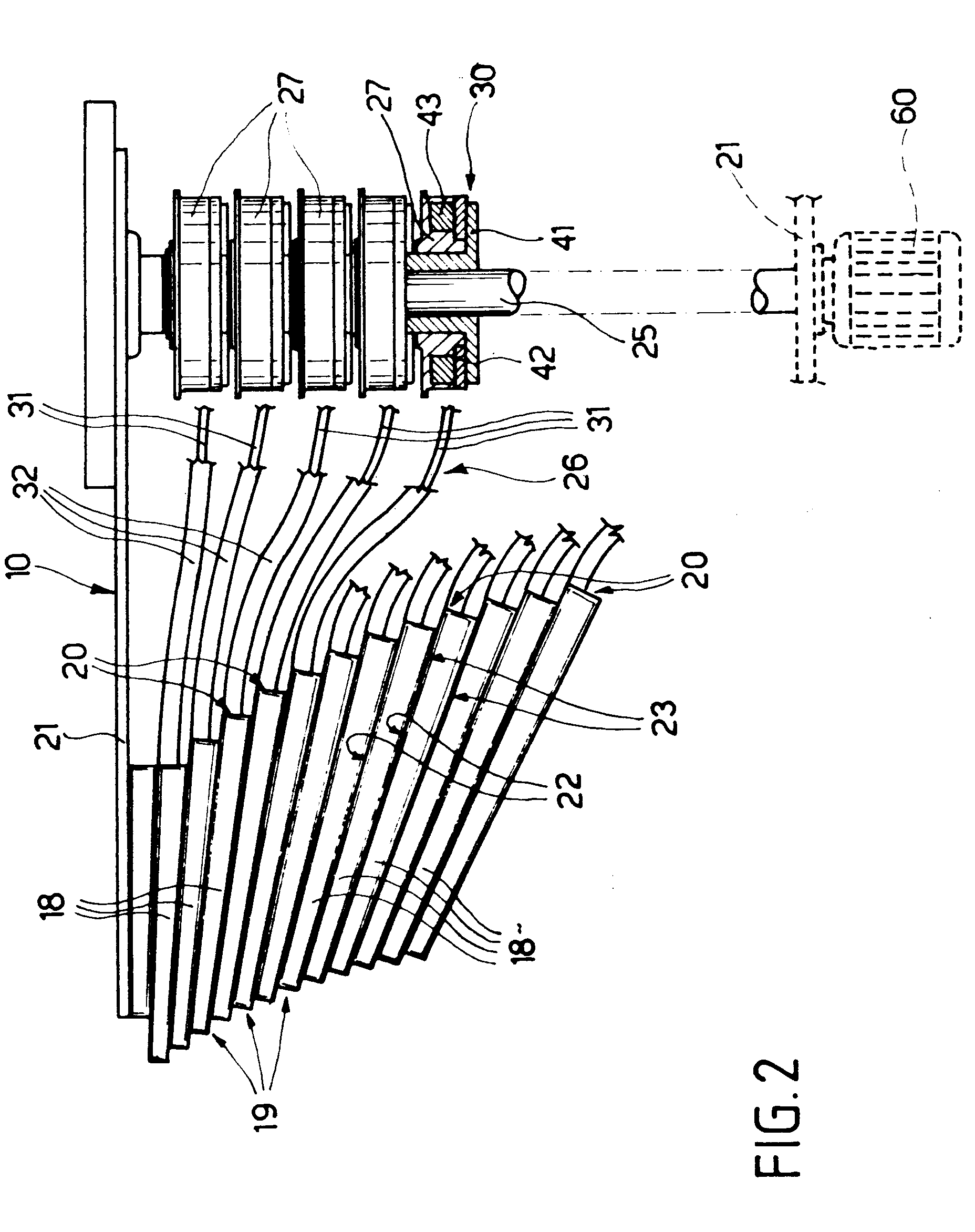 weft yarn presentation device for looms