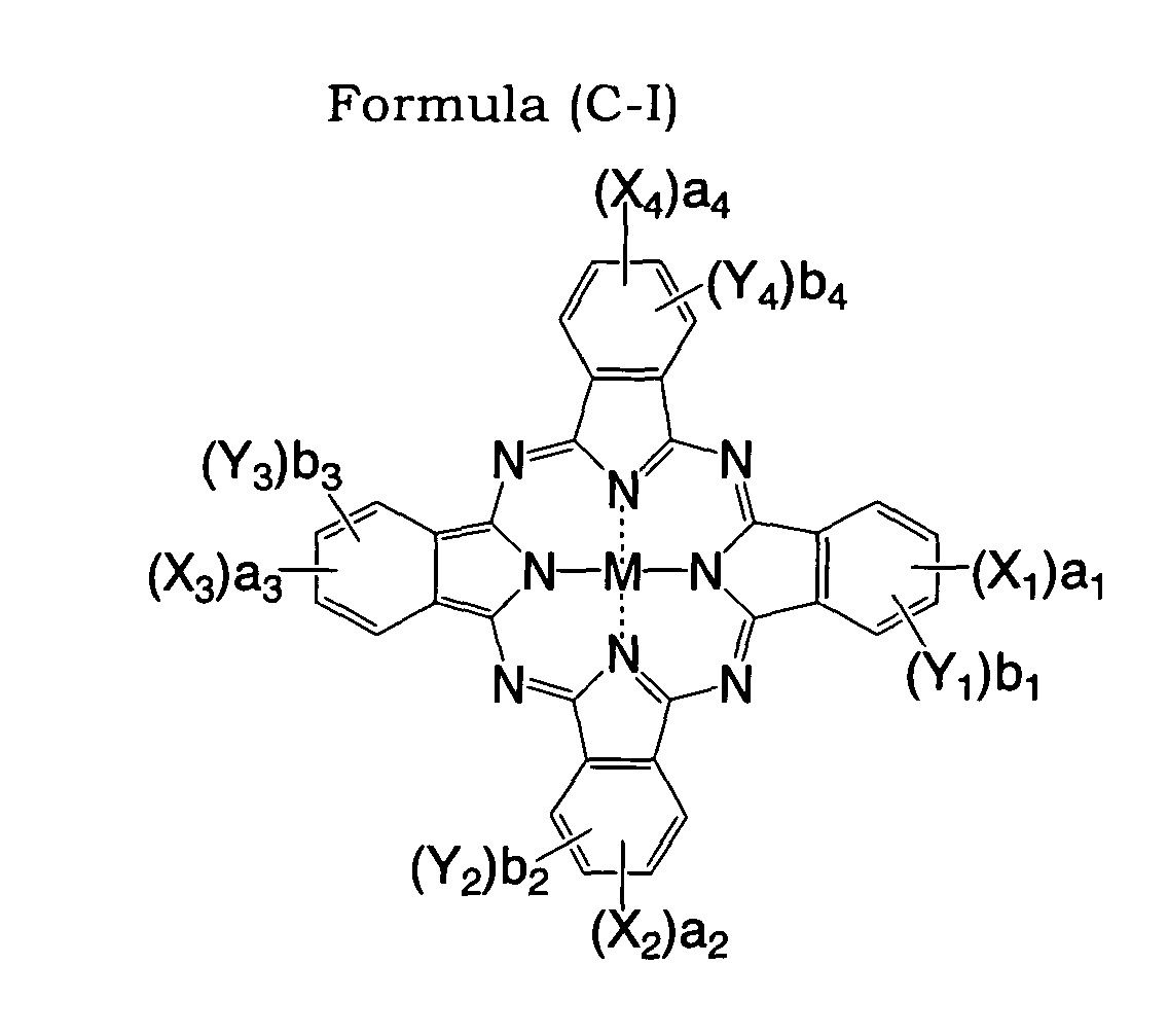 Figure imgb0004