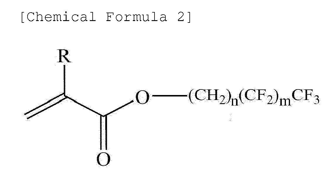 Figure imgb0004