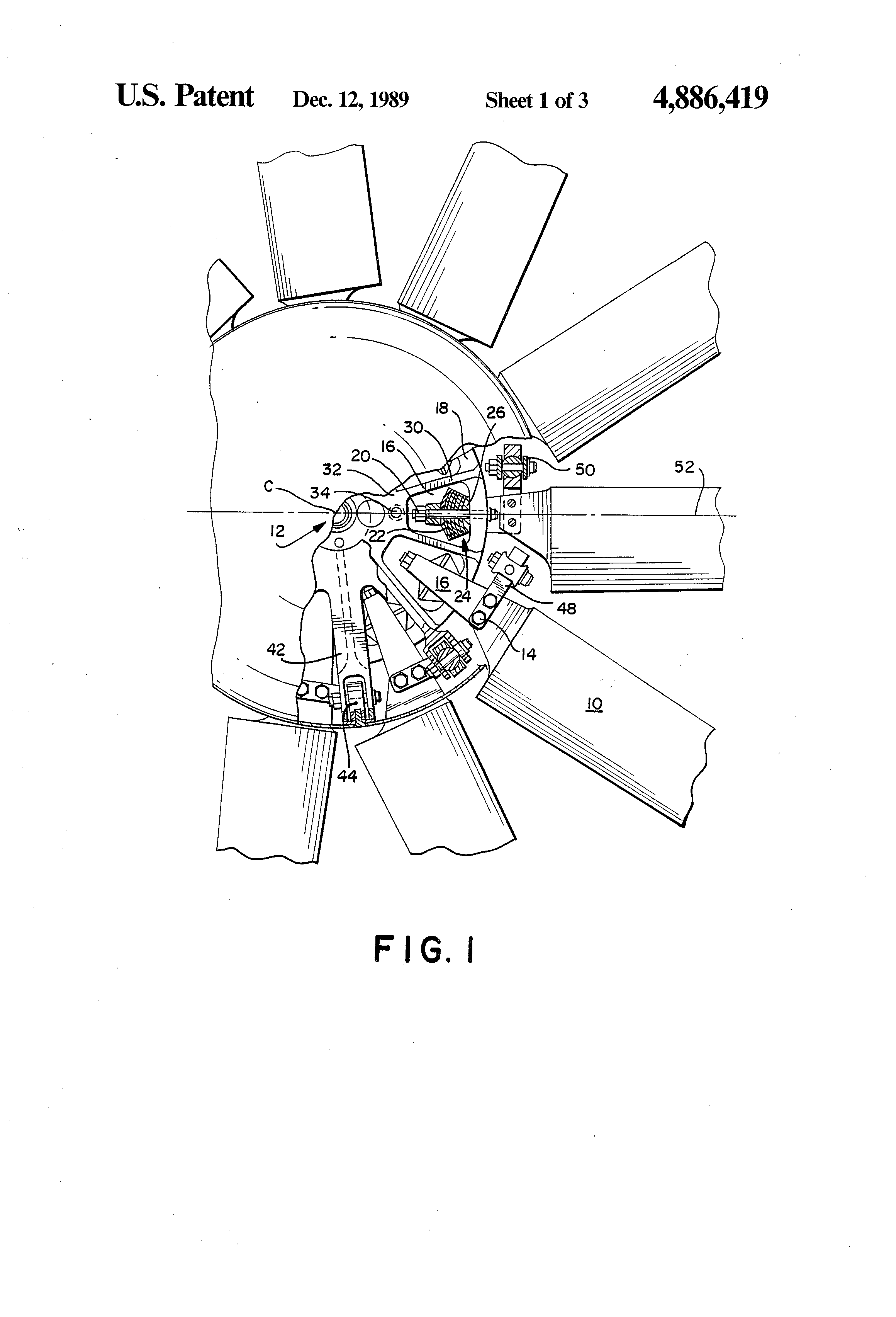Patent US4886419 Elastomeric bearing for helicopter rotor having lead